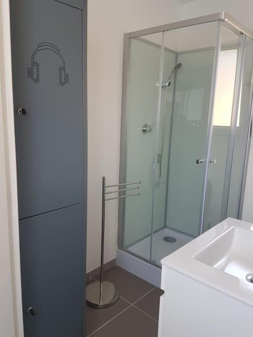 Coquet Et Confortable Appartement T2 Rognac Ngoại thất bức ảnh